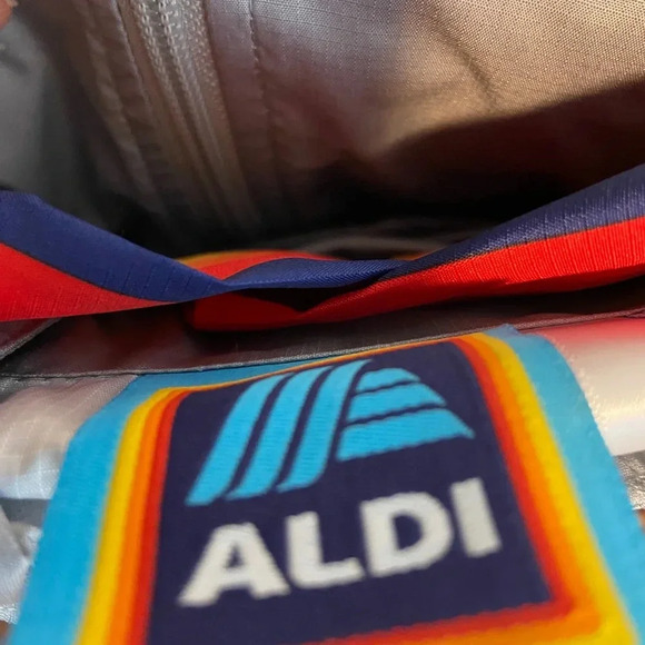 New ALDI Windbreaker Jacket - Picture 4 of 4